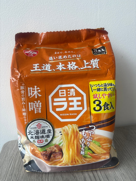 Nissin Roah Instant Ramen Miso Flavor