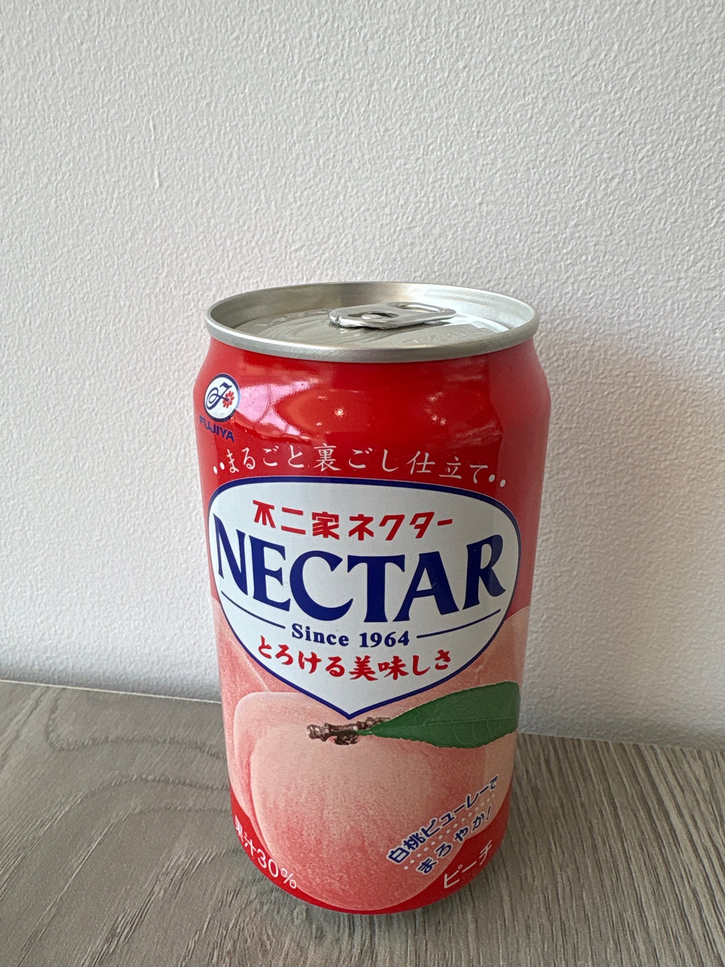 Fujiya Nectar Peach Can 350ml