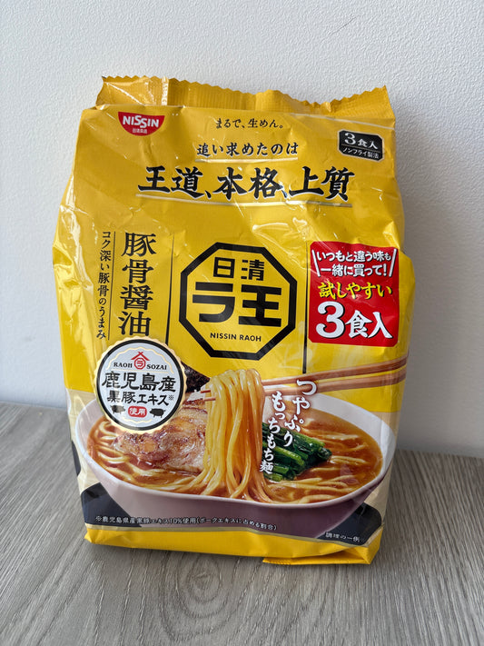 Nissin Roah Tonkotsu Shoyu Soy Sauce Instant Ramen